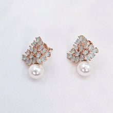 The Natasha Rosegold A.D Earring