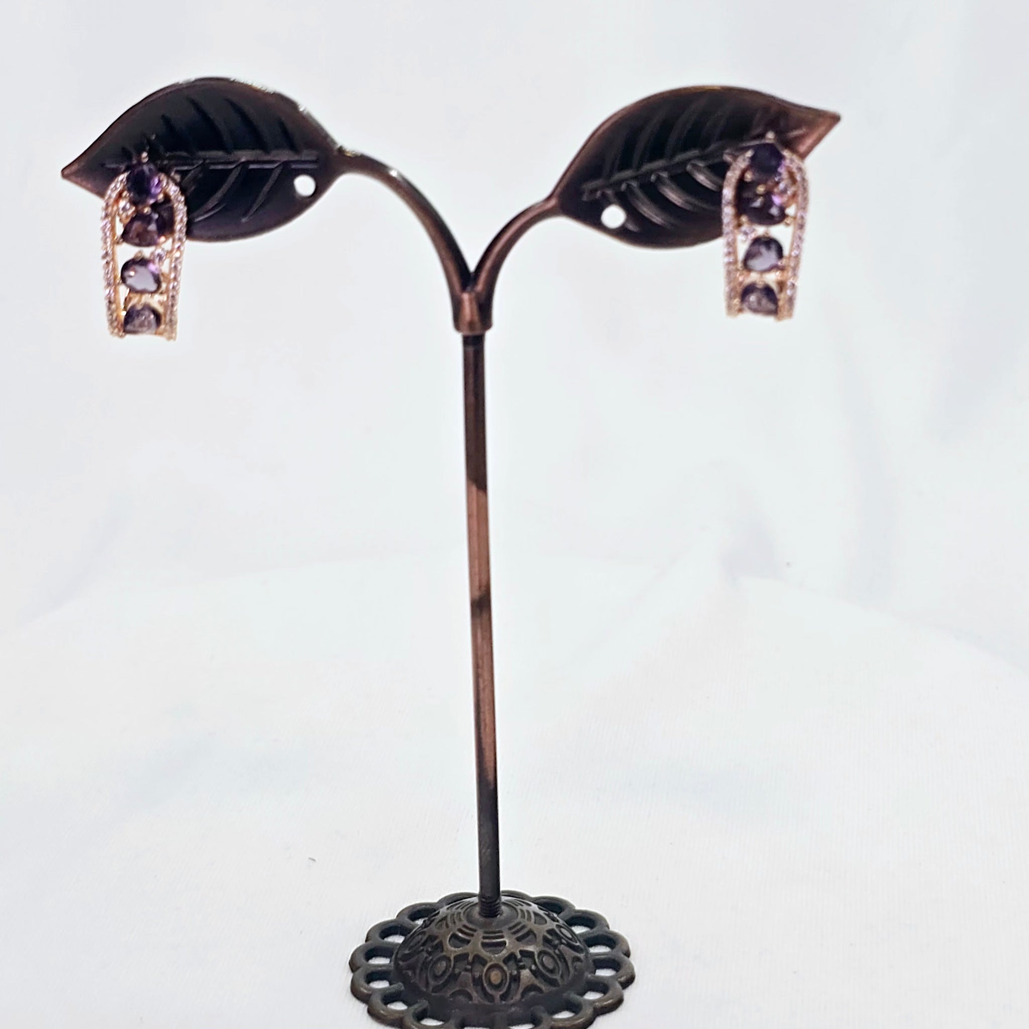 The Araya Rosegold A.D Earring