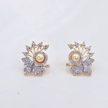 The Reya Yellowgold A.D Earring