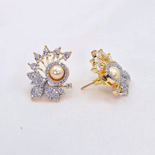 The Reya Yellowgold A.D Earring
