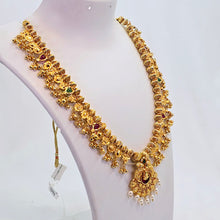 The Priti Antique Goldforming Saaj