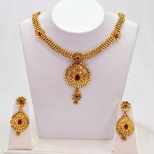 The Arnika Antique Goldforming Necklace