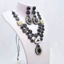 The Vera Sabyasachi Necklace