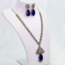 The Livia Victorian Polish Necklace