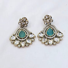 The Aviana Victorian Polish Necklace