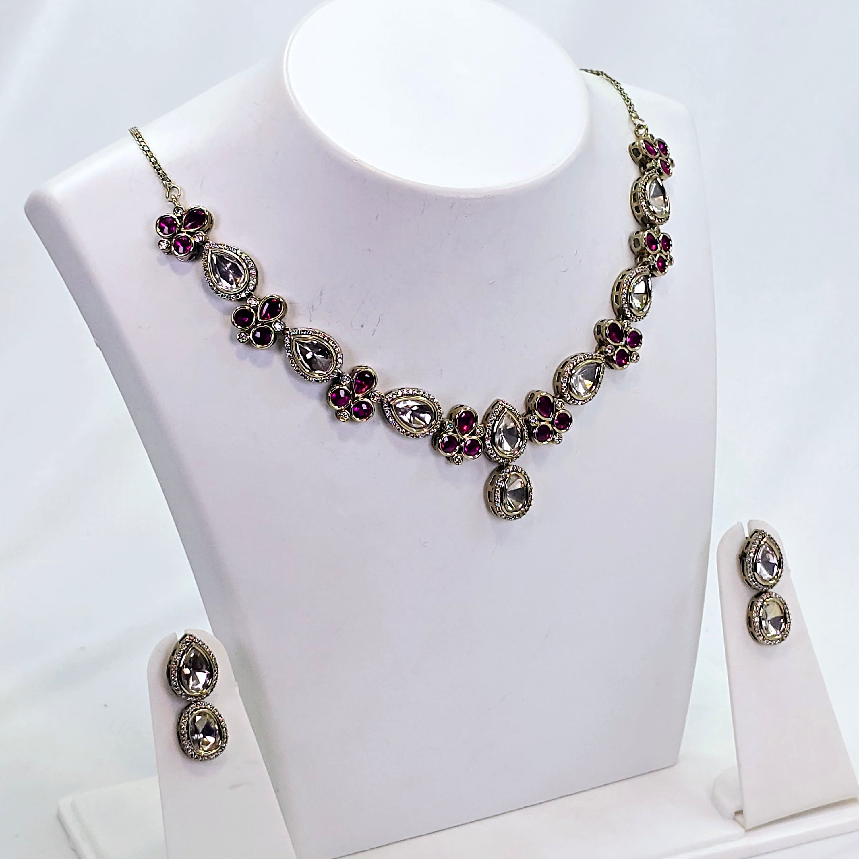 The Lacey Victorian Polish Necklace