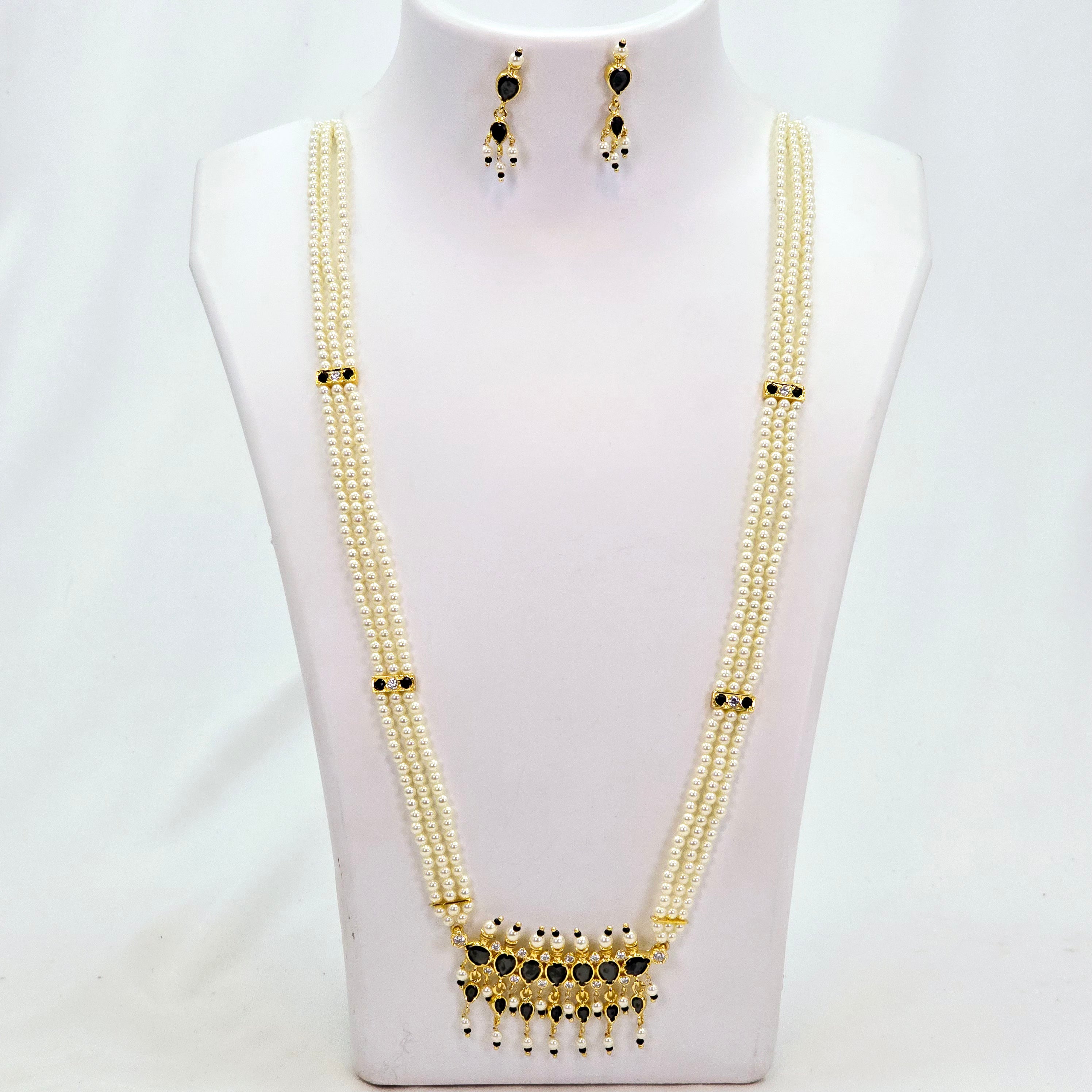 The Supriya Moti Long Tanmani