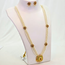 The Vidyul Moti Long Necklace