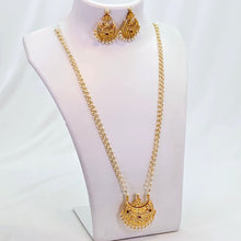 The Vasudha Moti Long Necklace