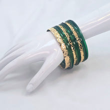 The Nilu Goldforming Bangle