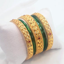 The Pranita Antique Goldforming Bangle