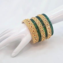 The Ruchi Antique Goldforming Bangle