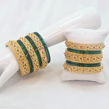 The Ruchi Antique Goldforming Bangle