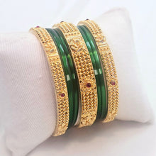 The Sakina Antique Goldforming Bangle