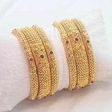 The Shalaka Antique Goldforming Bangle
