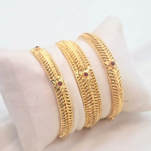 The Shambhavi Antique Goldforming Bangle