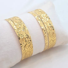 The Nishi Goldforming Bangle