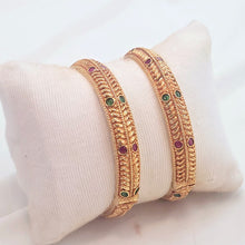 The Shama Antique Goldforming Bangle