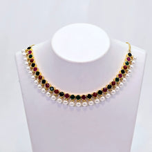 The Gayatri Moti Necklace