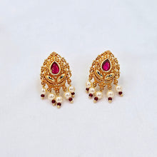 The Harshika Moti Necklace