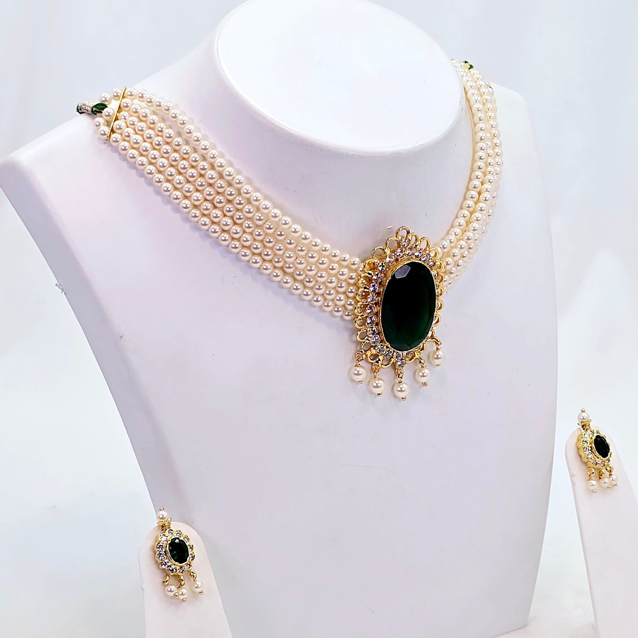 The Harshini Moti Necklace