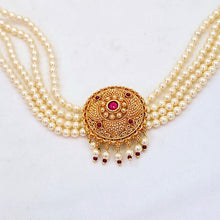 The Hansika Moti Necklace