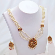 The Jaya Moti Necklace