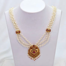 The Jaya Moti Necklace