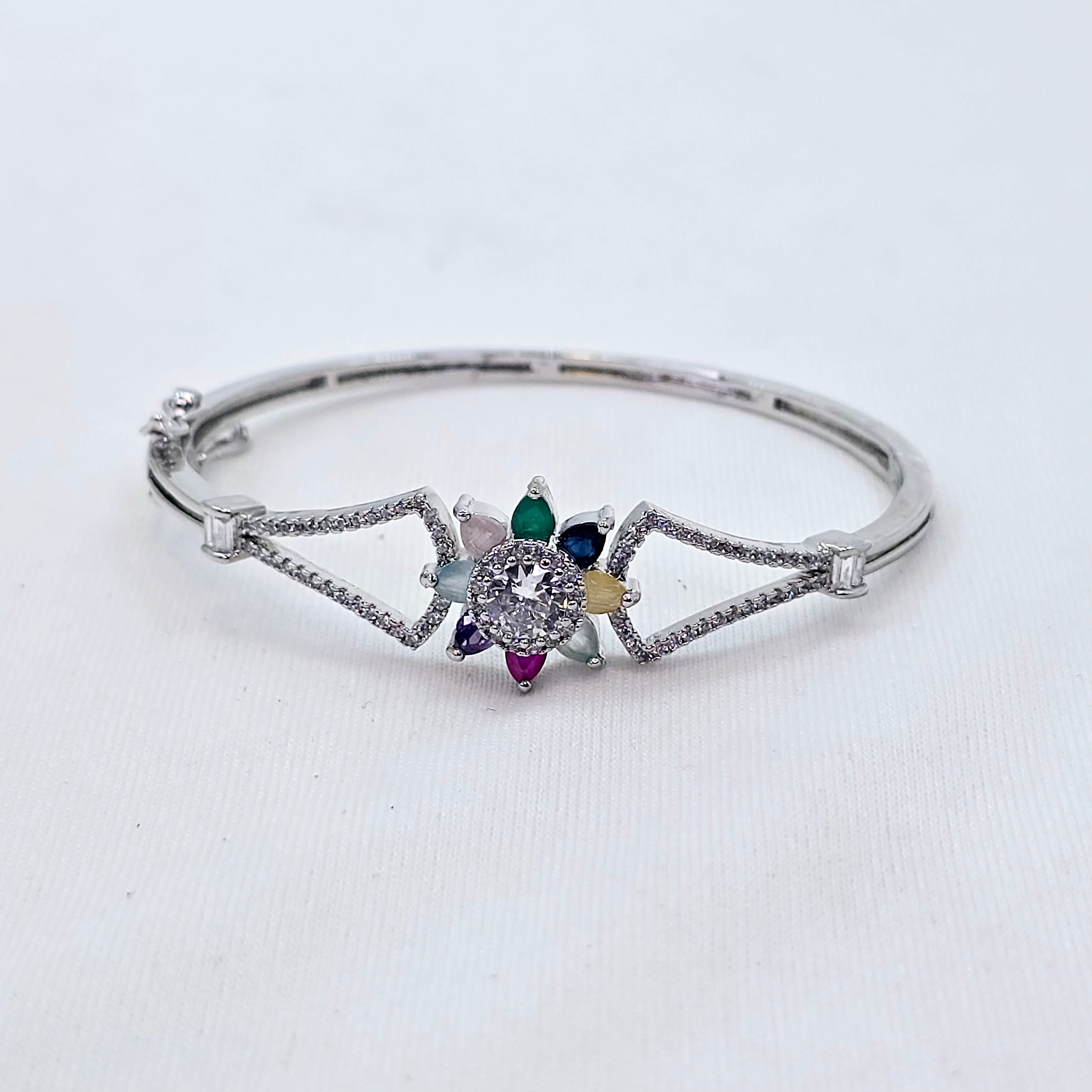 The Everlee Whitegold A.D Bracelet