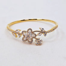 The Valey Yellowgold A.D Bracelet