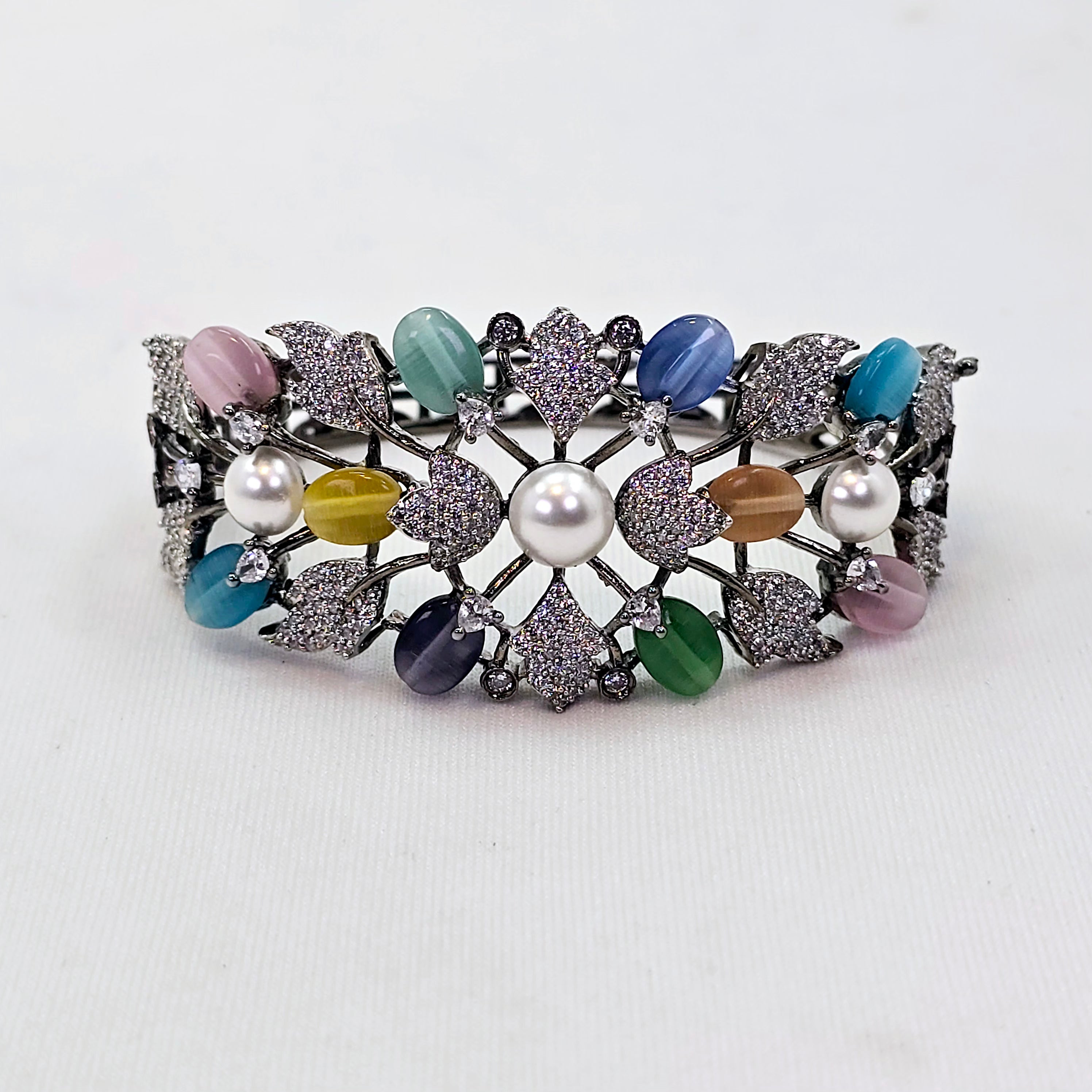 The Vanessa Blackgold A.D Bracelet