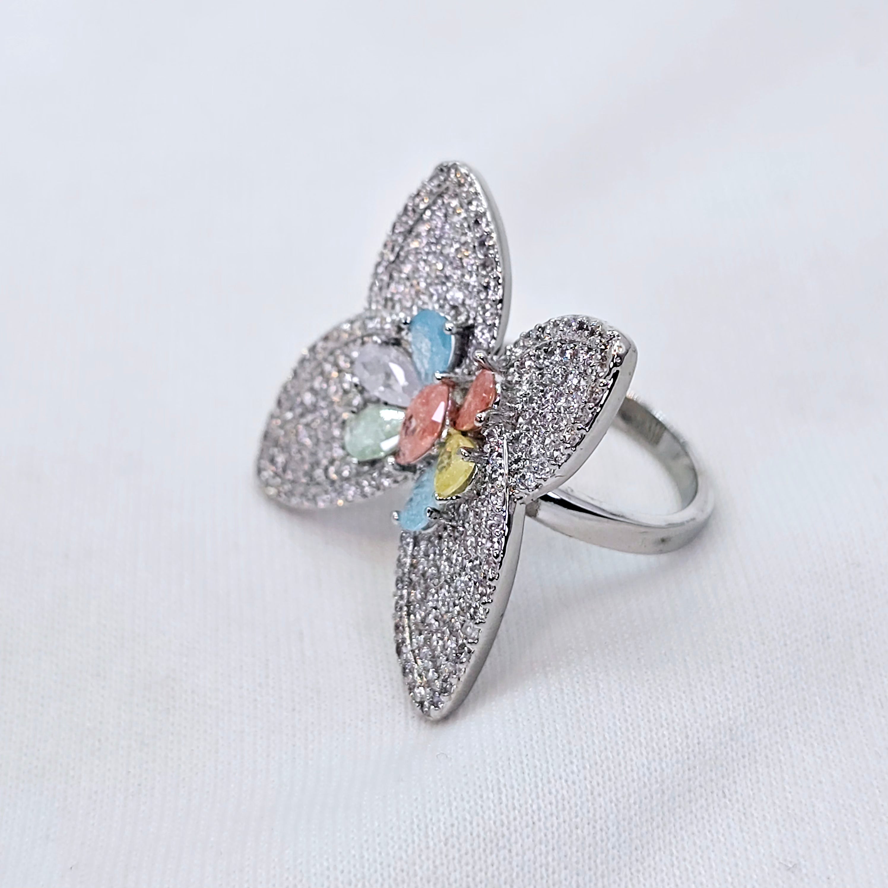 The Aitana Whitegold A.D Ring