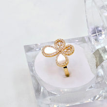 The Stevie Yellowgold A.D Ring