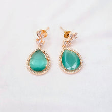 The Nadine Rosegold A.D Necklace