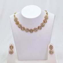 The Elinda Rosegold A.D Necklace