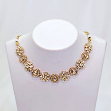 The Elinda Rosegold A.D Necklace