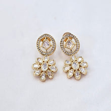 The Elinda Rosegold A.D Necklace