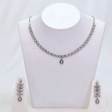 The Minti Whitegold A.D Necklace