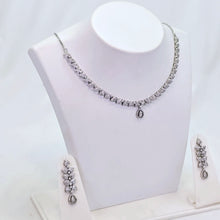 The Minti Whitegold A.D Necklace