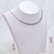 The Samantha Whitegold A.D Necklace