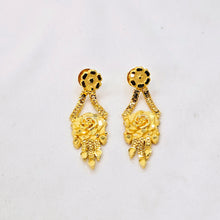 The Rugdhi Goldforming Necklace