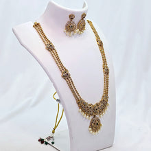 The Adhishri Kempu Necklace