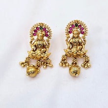 The Anahita kempu Long Necklace