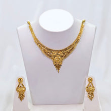 The Moksha Goldforming Necklace