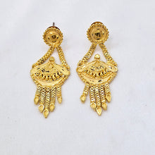 The Moksha Goldforming Necklace