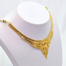 The Moksha Goldforming Necklace
