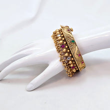 The Sayali Rajwadi Bangle