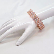 The della Rosegold A.D Bangle