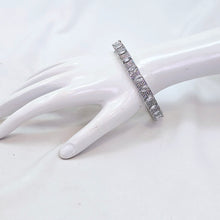 The Avery Whitegold A.D Bangle