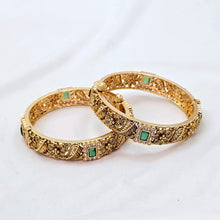 The Idika Rajwadi Bangle